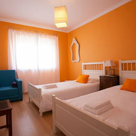 Chill Hill & Private - Sea Food Hostel Ericeira