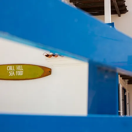 Hostal Chill Hill & Private - Sea Food Ericeira